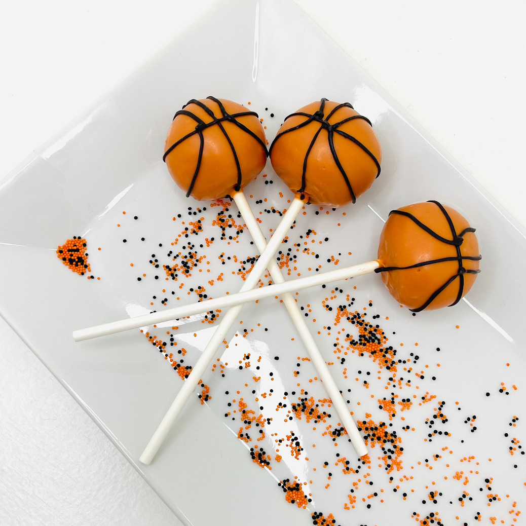 CAKE POPS - Basketball - Cookie Dough