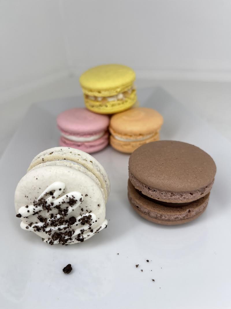 MACARONS - Six Pack Mixed Box