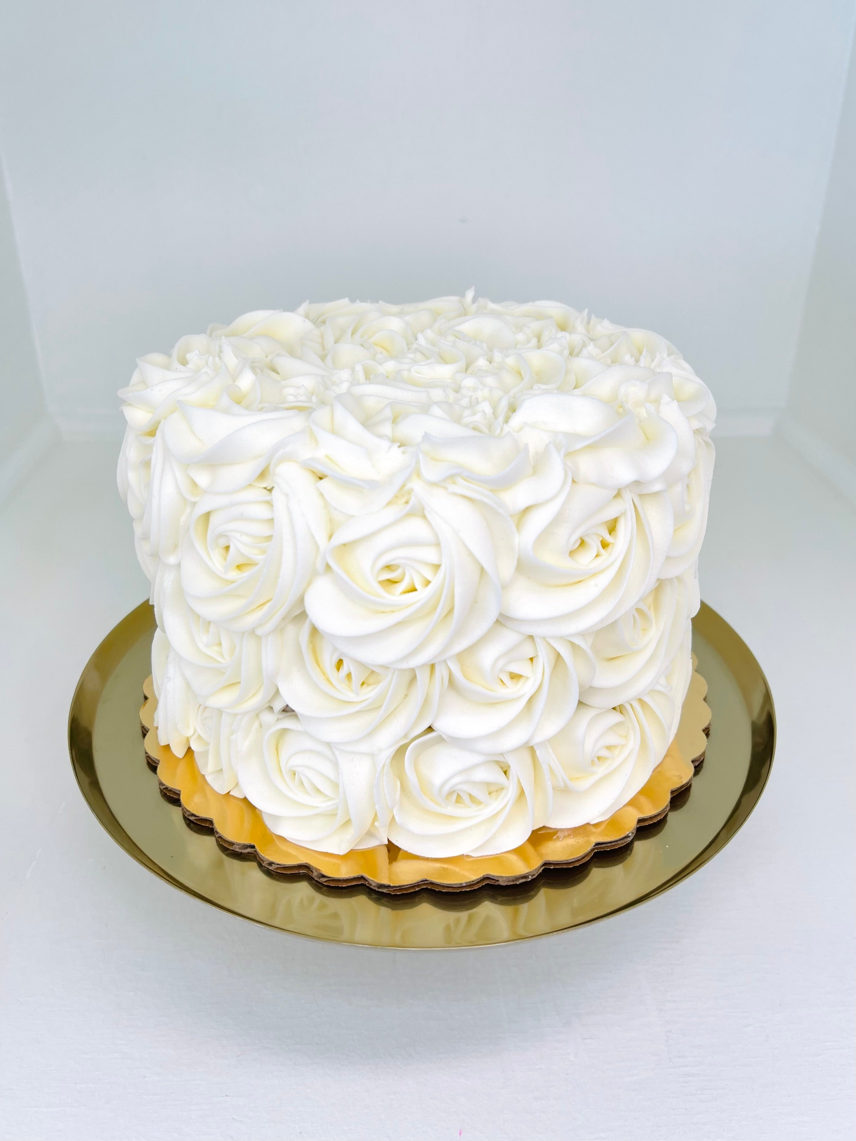 CAKE - 6" 12 Servings - Buttercream Rosette Cake White - Vanilla