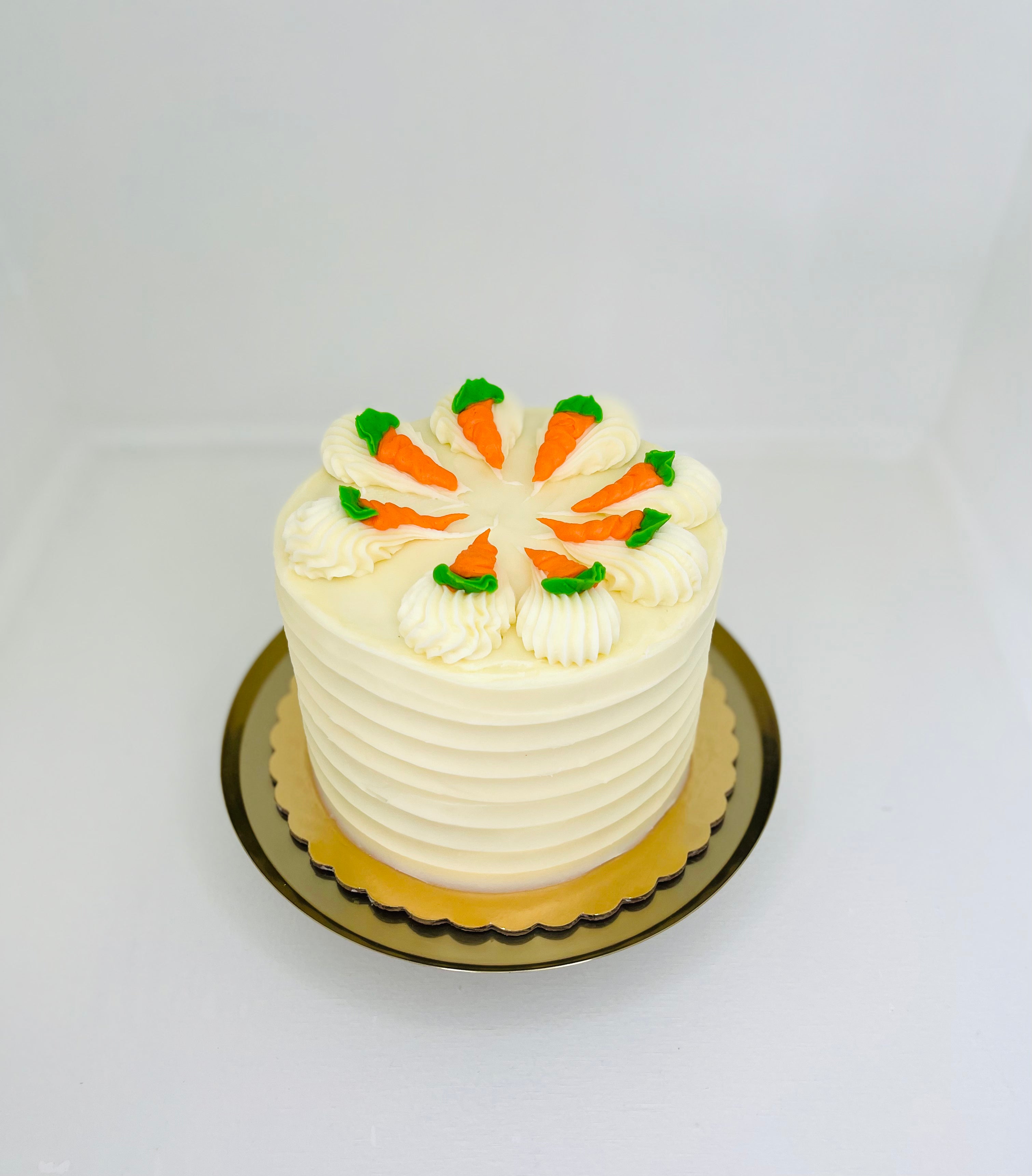 CAKE - 6” 12 Servings - Carrot w/ Cream Cheese Icing (no nuts)