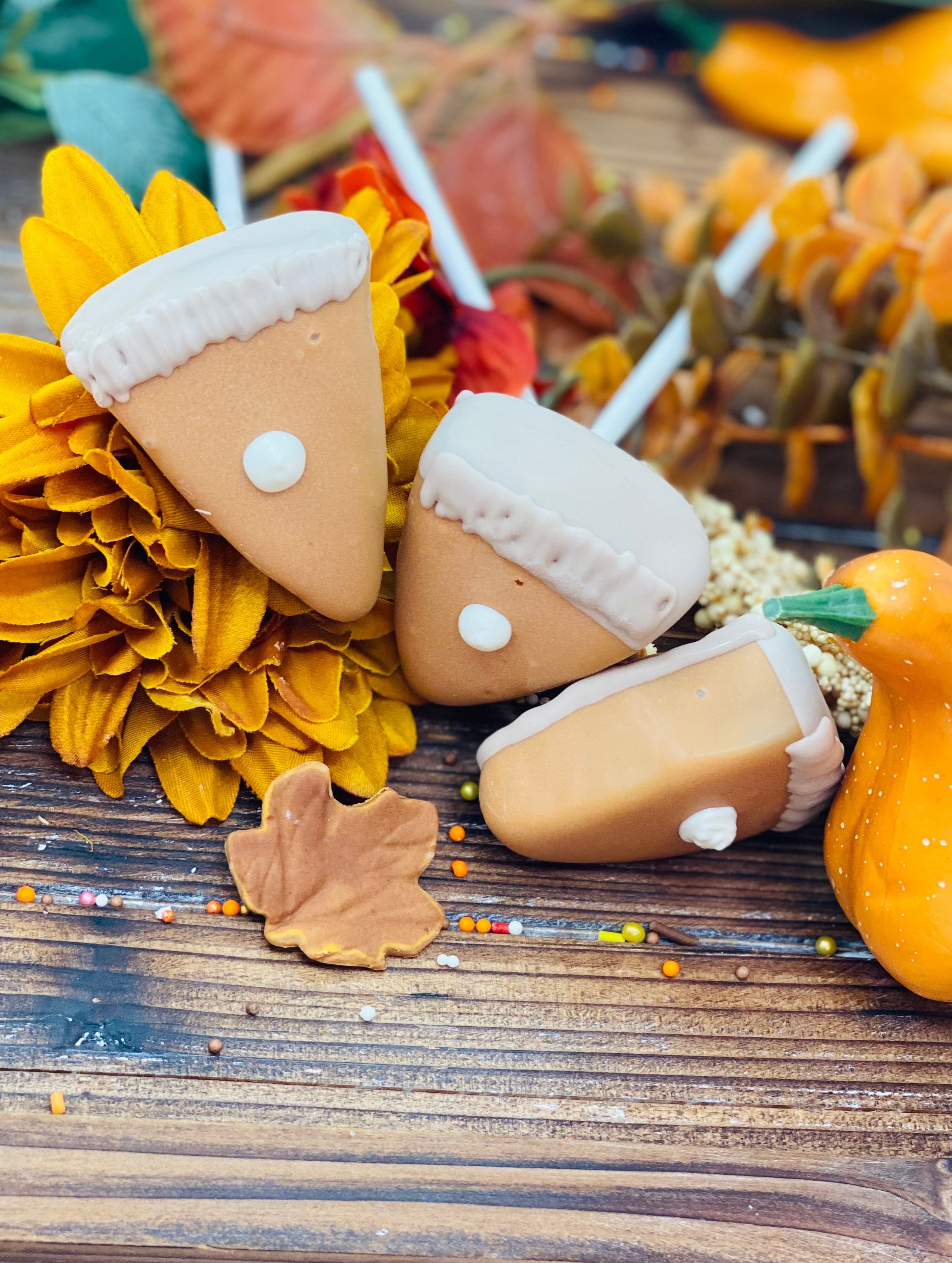Pumpkin Pie Cake Pops, Red Velvet