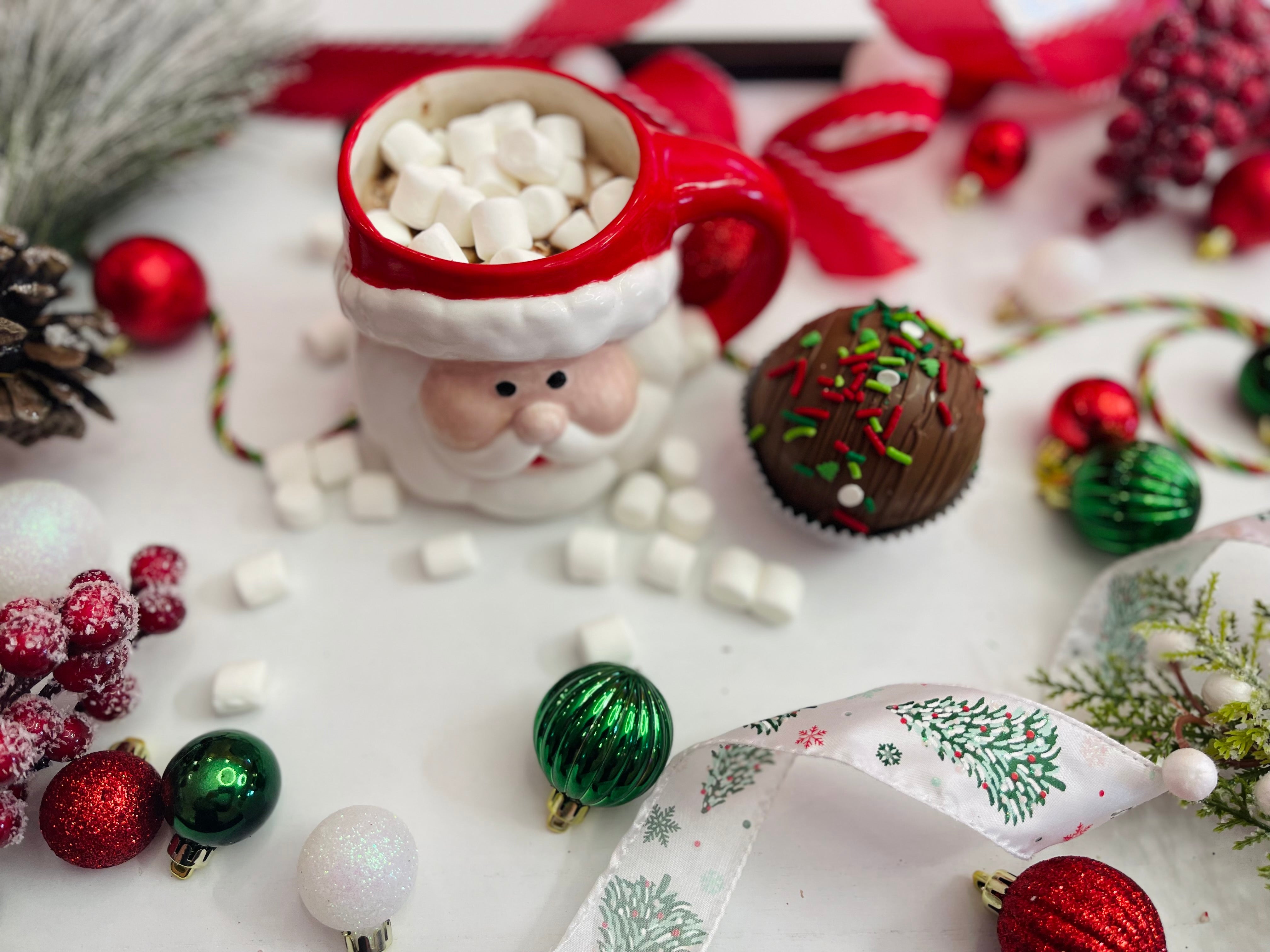 Milk Chocolate Christmas Hot Coco Bombs