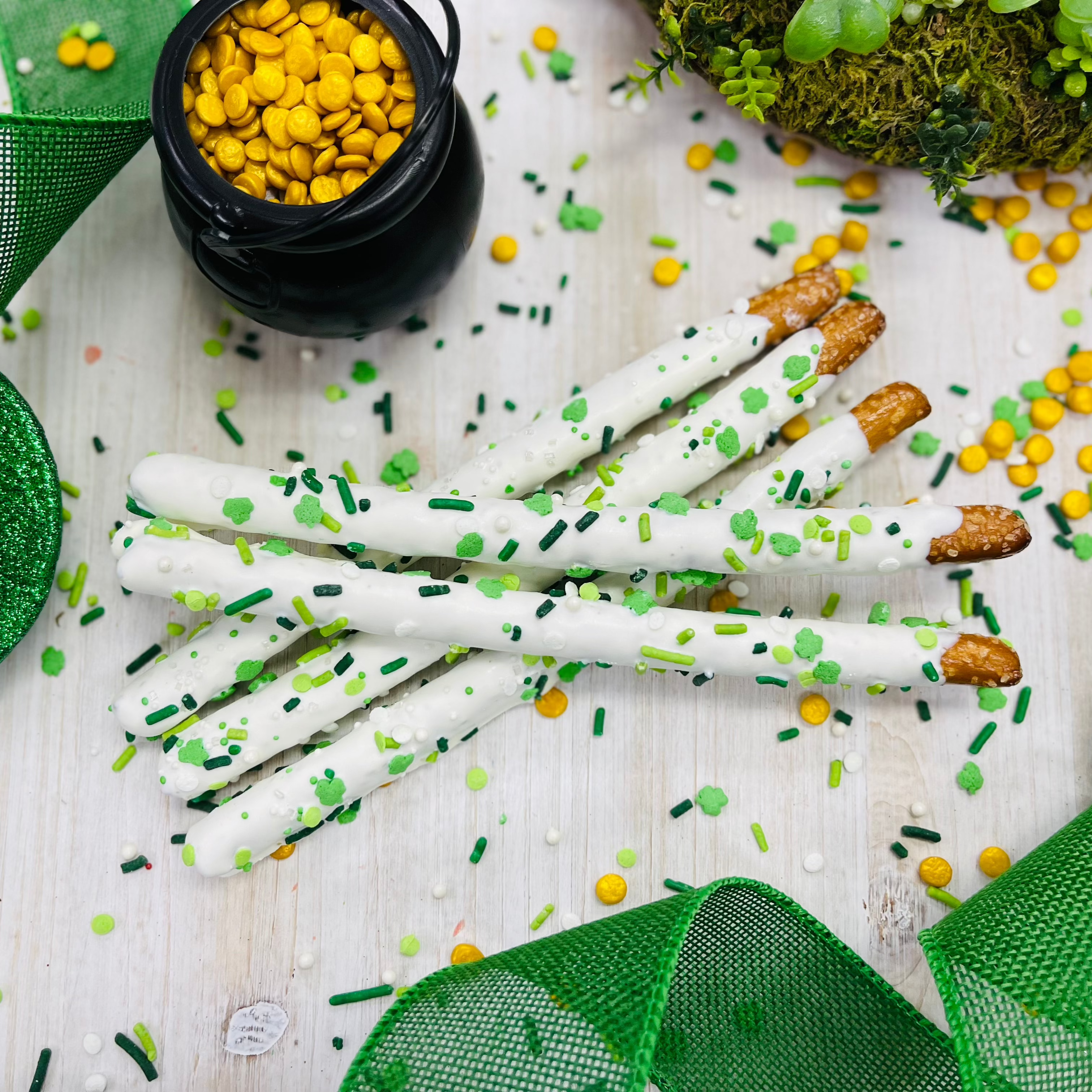 St. Patricks Day White Chocolate Covered Pretzel Rods