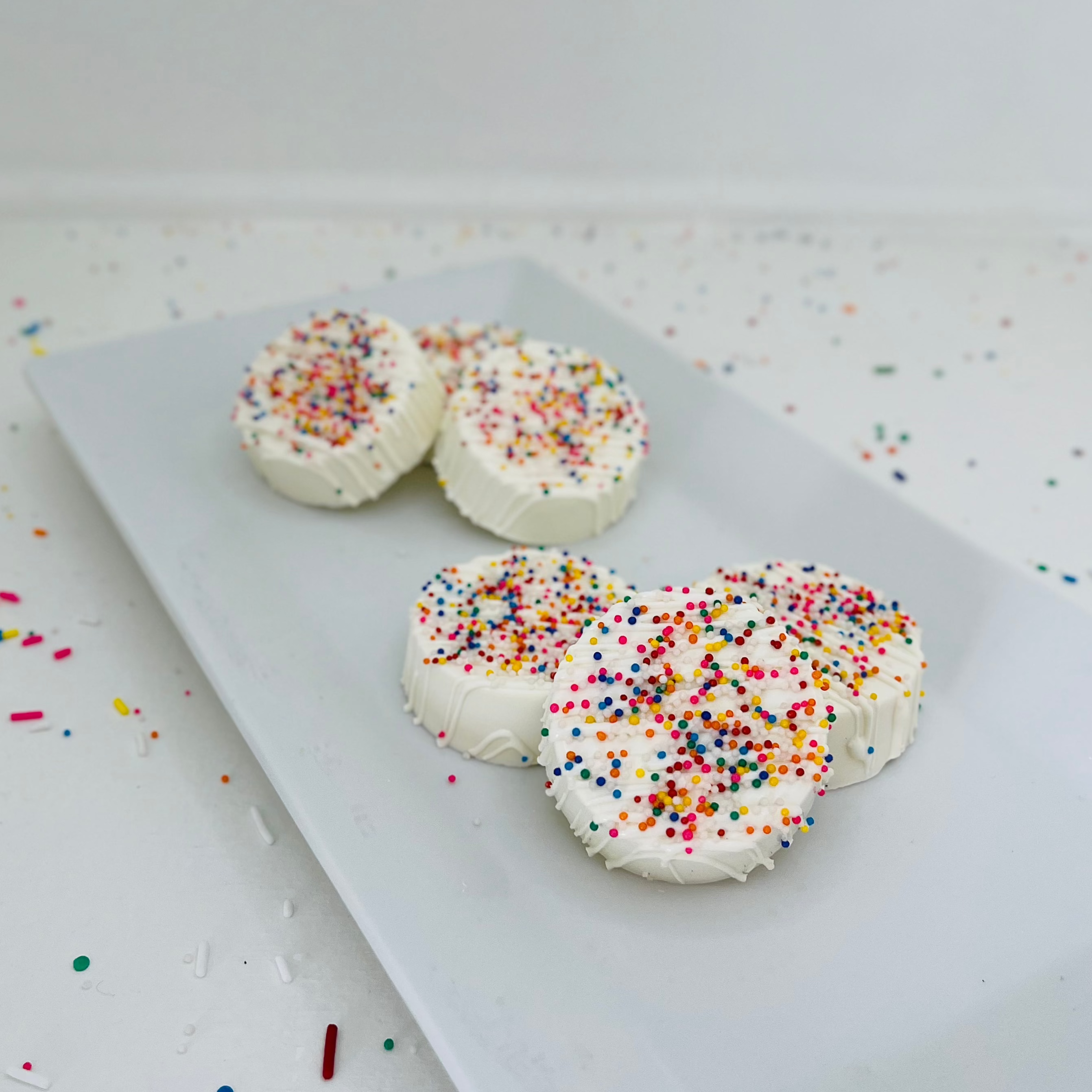 White Chocolate Dipped Oreos with Sprinkles